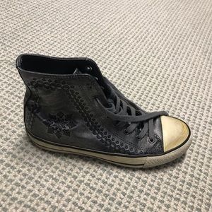 Ash sneaker